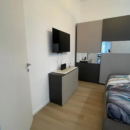 Nicolas Apartment